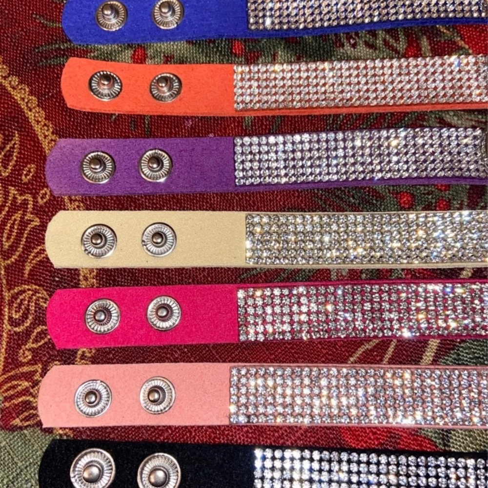 Hello Kitty Bling Snap Button Bracelet - Picture 8 of 8